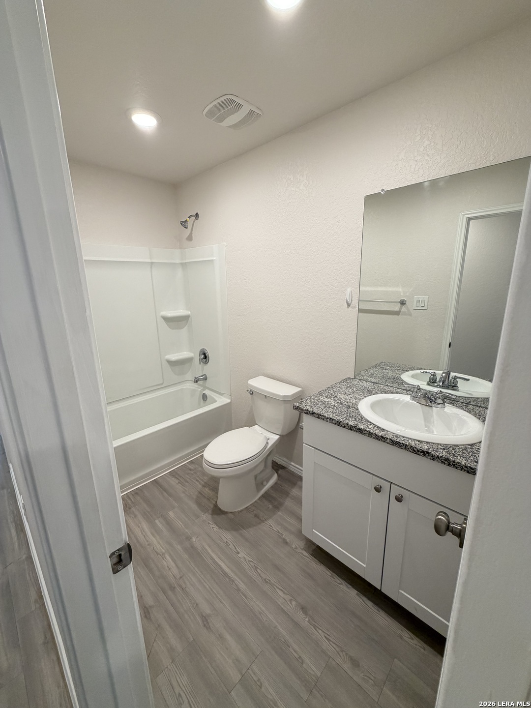 Bathroom with tub