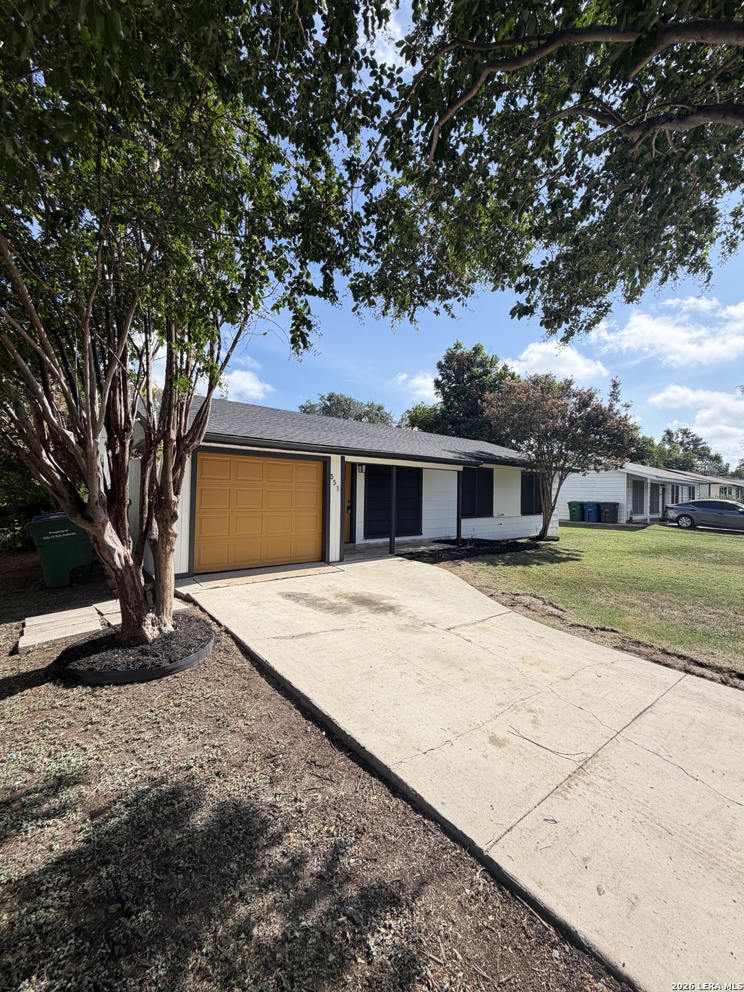 Single-family home representing San Antonio housing inventory
